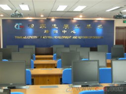 美格显示器会议桌面液晶屏升降器 现代办公空间的智能之选